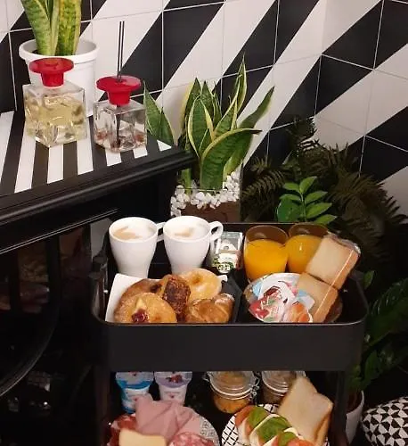 לינה וארוחת בוקר Nerobianco סורנטו